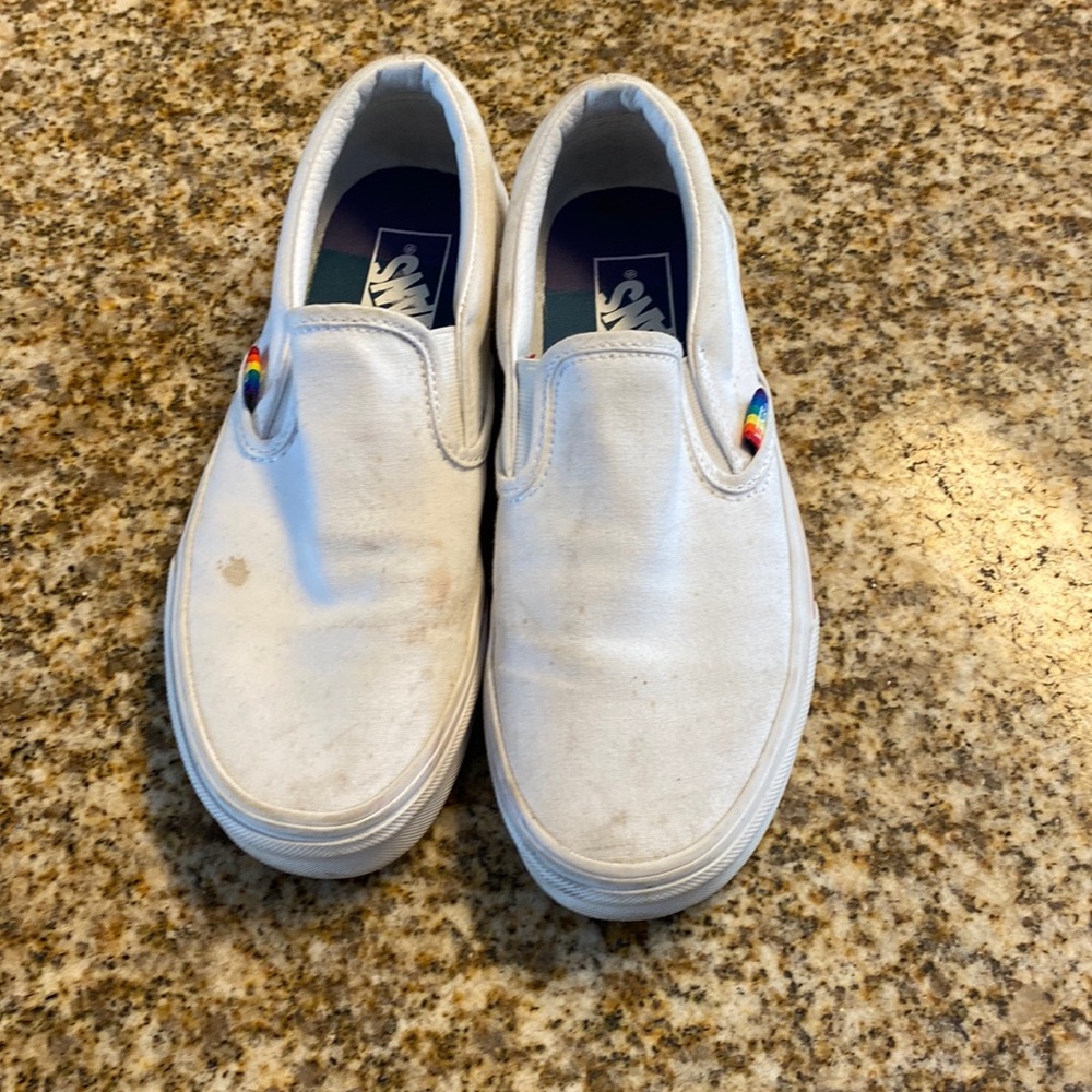 Vans slip ons pride edition